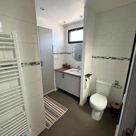 Maison Individuelle Semesterbostad Pont-de-lʼArche